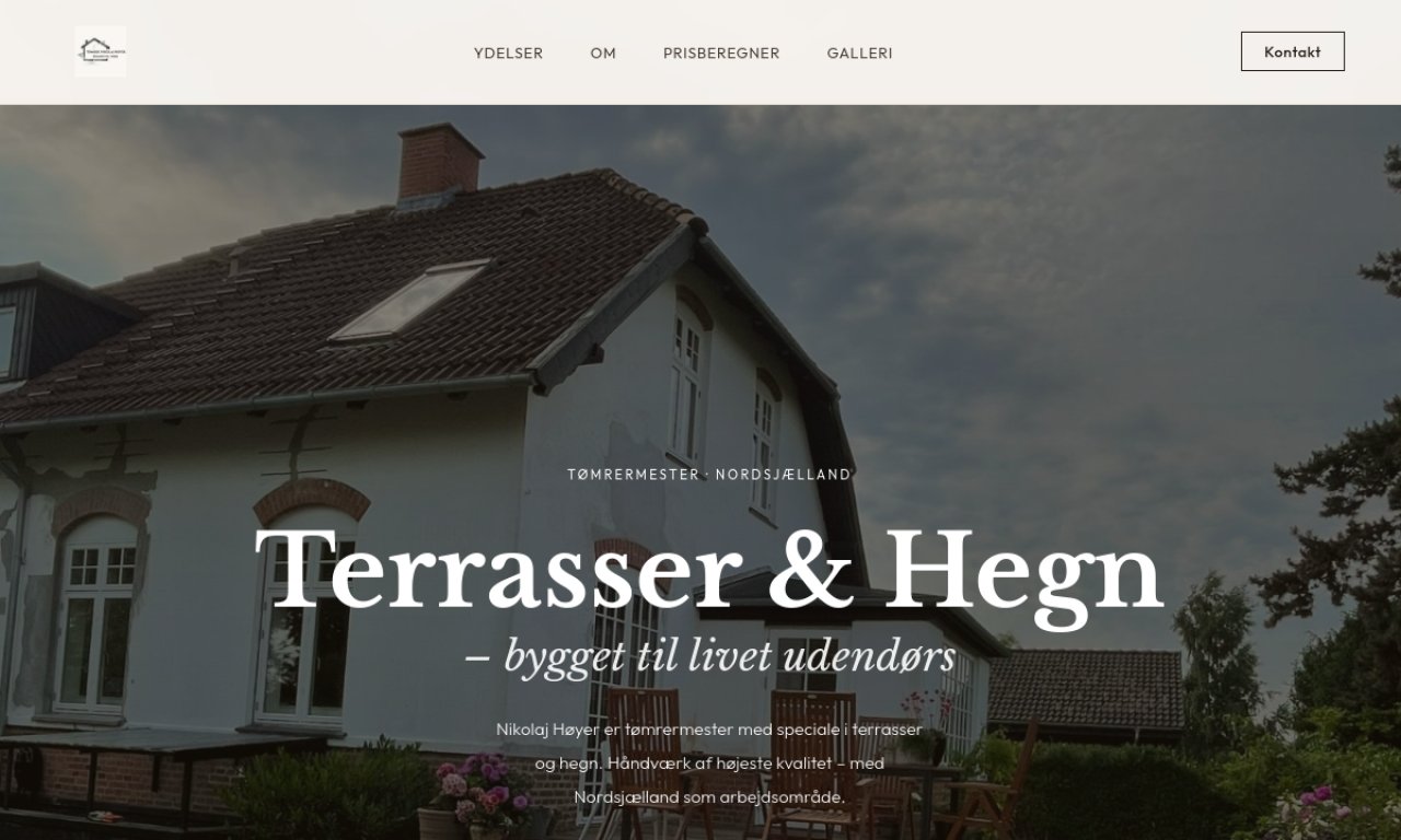 Screenshot af hjemmeside bygget til Nikolaj Høyer, tømrermester i Nordsjælland